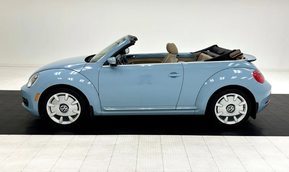 2014 Volkswagen A5 Beetle - Image 4 of 12