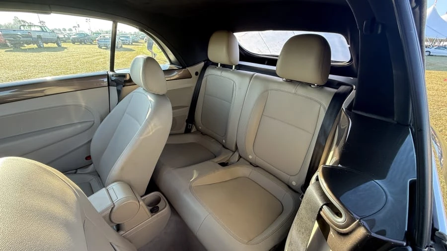 2014 Volkswagen A5 Beetle - Image 8 of 10