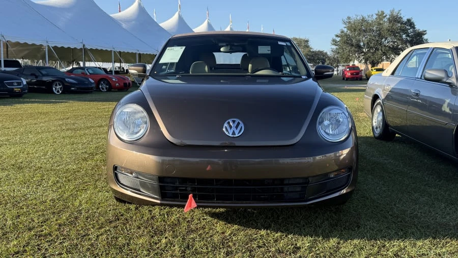 2014 Volkswagen A5 Beetle - Image 4 of 10