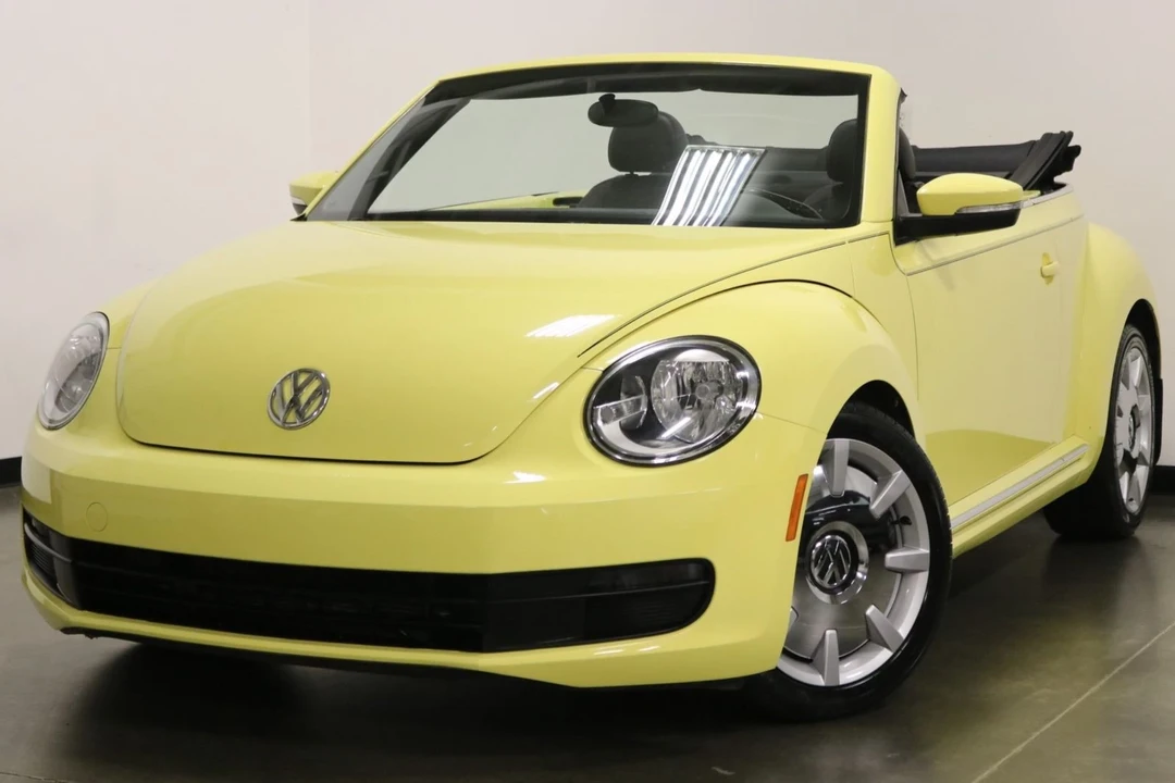 2014 Volkswagen A5 Beetle - Image 4 of 12