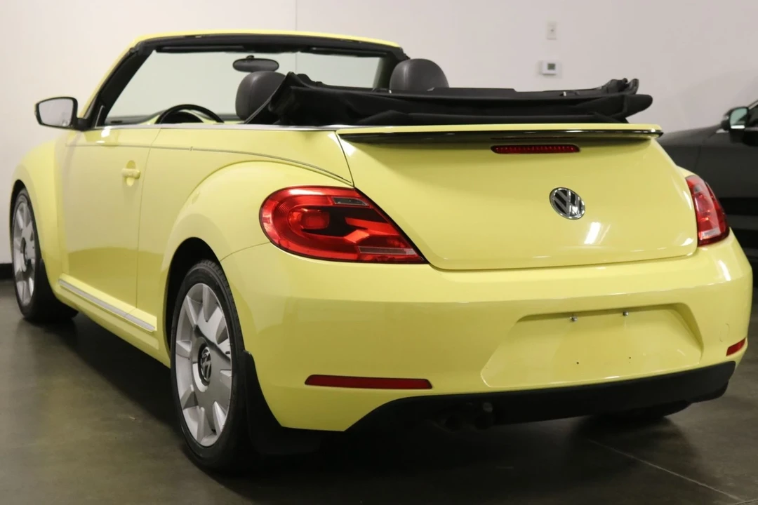 2014 Volkswagen A5 Beetle - Image 7 of 12