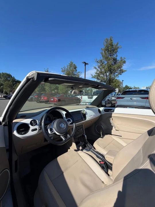 2014 Volkswagen A5 Beetle - Image 2 of 4