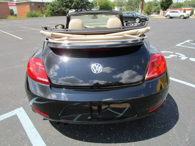 2014 Volkswagen A5 Beetle - Image 6 of 20