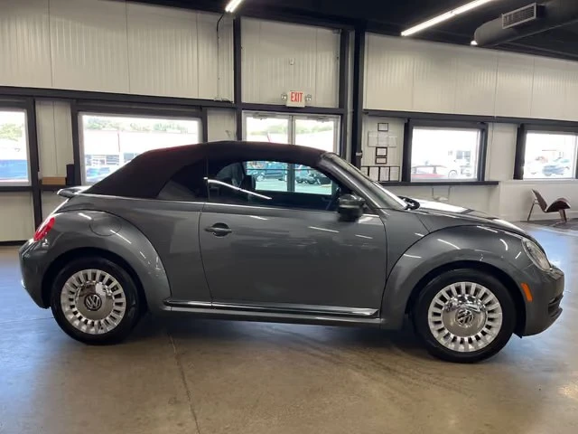 2014 Volkswagen A5 Beetle - Image 6 of 16