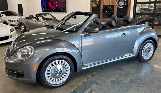 2014 Volkswagen Beetle Convertible