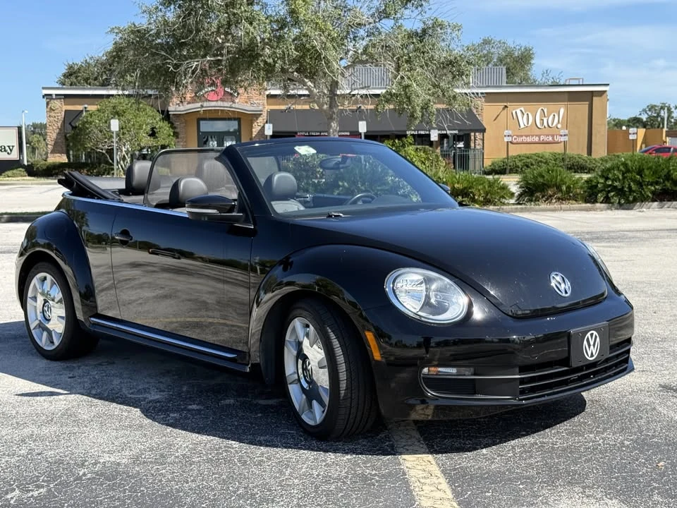 2014 Volkswagen A5 Beetle - Image 6 of 19