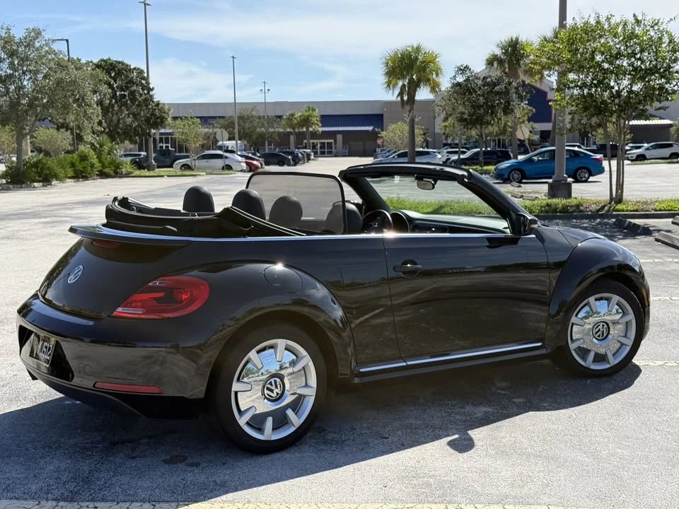 2014 Volkswagen A5 Beetle - Image 5 of 19