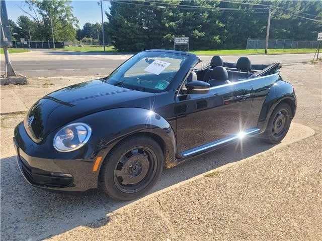 2014 Volkswagen A5 Beetle - Image 2 of 12