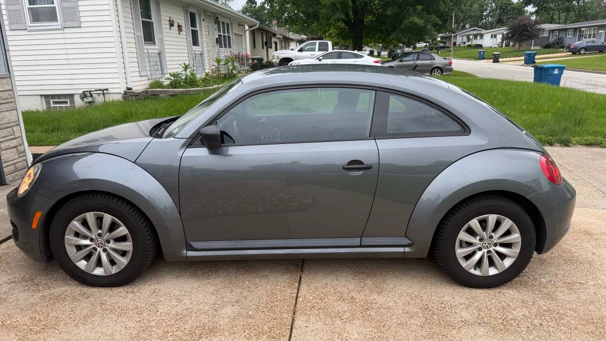 2014 Volkswagen A5 Beetle - Image 4 of 10