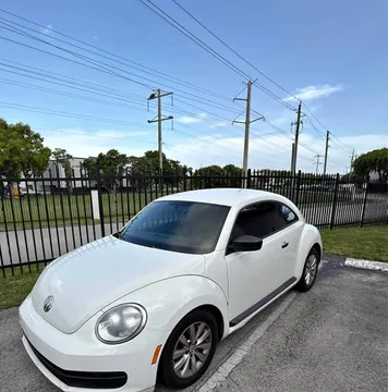 2014 Volkswagen Beetle Coupe 2D