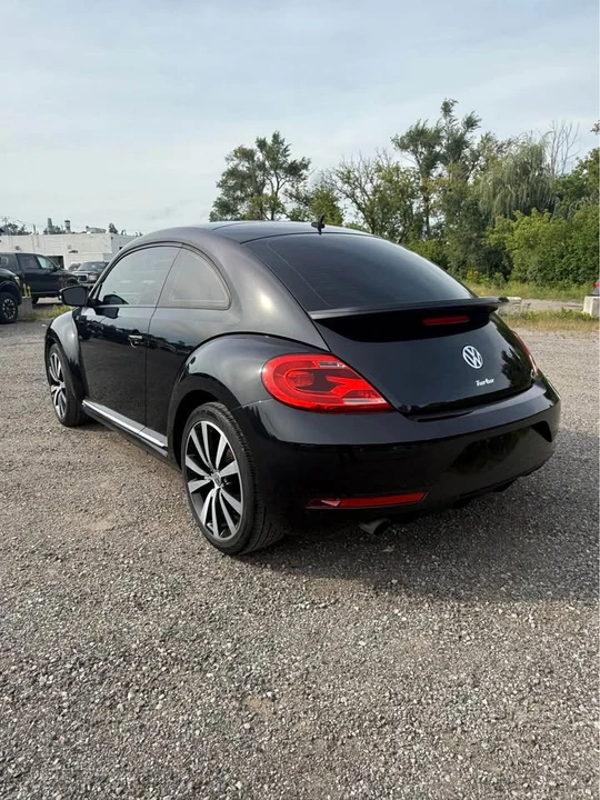 2014 Volkswagen A5 Beetle - Image 2 of 4