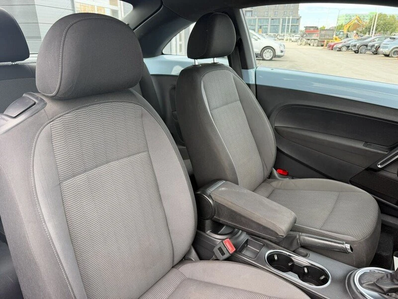 2014 Volkswagen A5 Beetle - Image 17 of 20