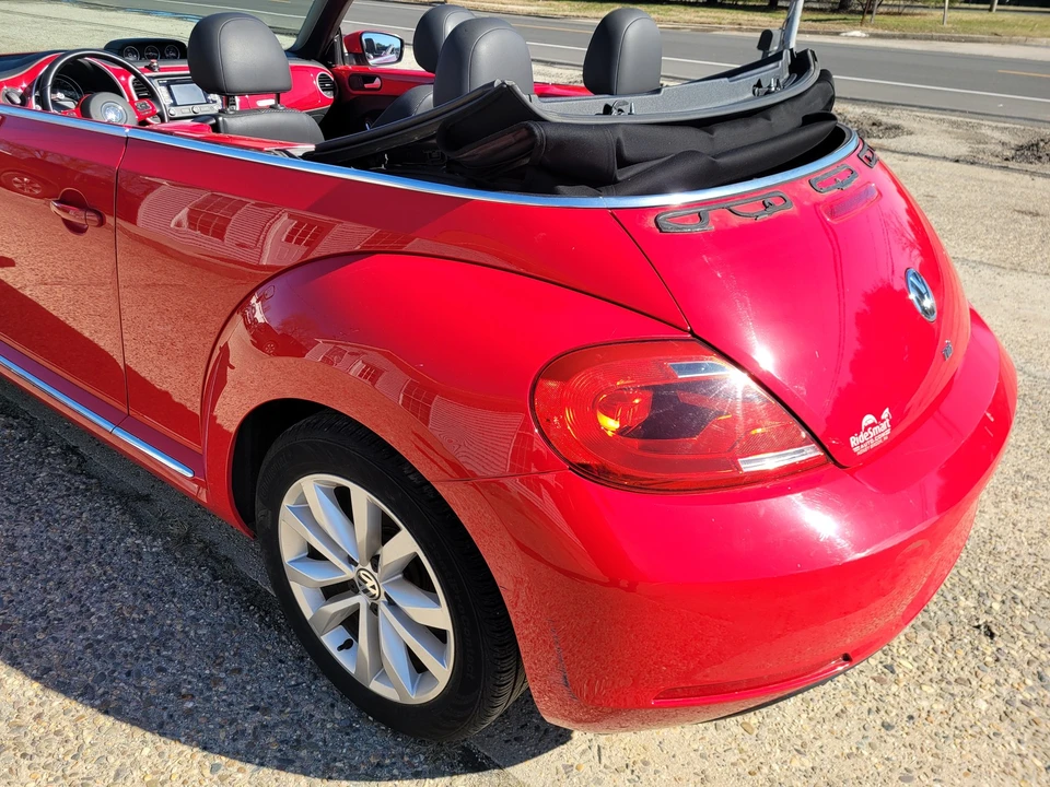 2014 Volkswagen A5 Beetle - Image 17 of 21