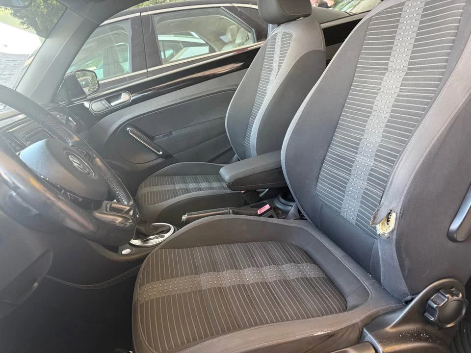 2014 Volkswagen A5 Beetle - Image 7 of 10