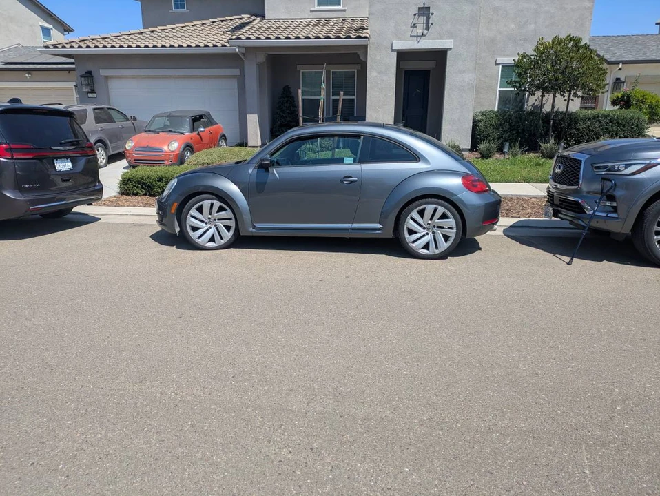 2014 Volkswagen A5 Beetle - Image 4 of 7