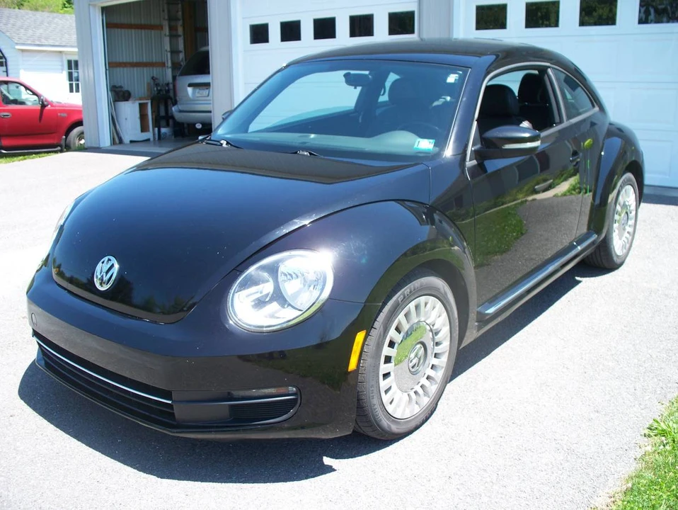 2014 Volkswagen A5 Beetle - Image 5 of 9
