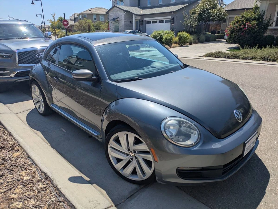 2014 Volkswagen A5 Beetle - Image 3 of 7