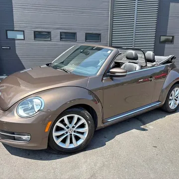 2014 Volkswagen Beetle Cabriolet Highline