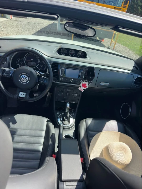 2014 Volkswagen A5 Beetle - Image 7 of 13
