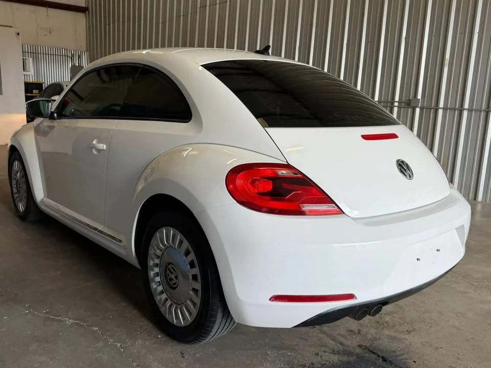 2014 Volkswagen A5 Beetle - Image 11 of 20