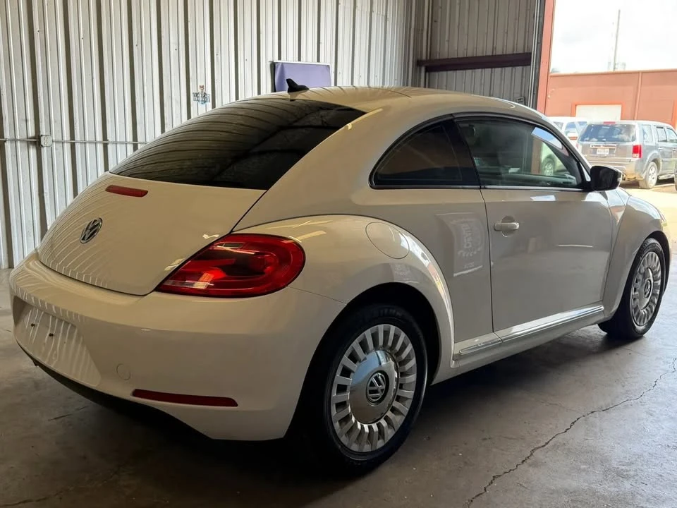 2014 Volkswagen A5 Beetle - Image 7 of 20