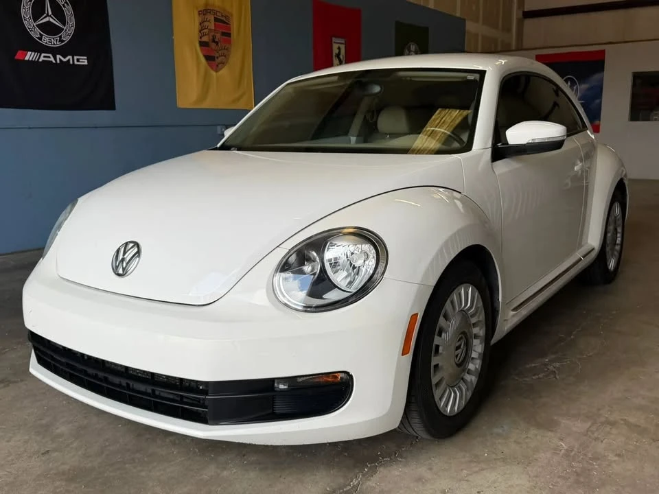 2014 Volkswagen A5 Beetle - Image 5 of 20