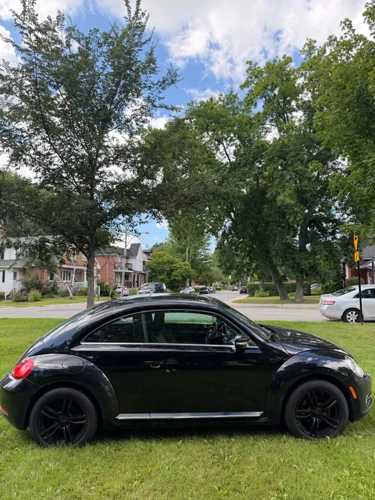 2014 Volkswagen A5 Beetle - Image 6 of 14