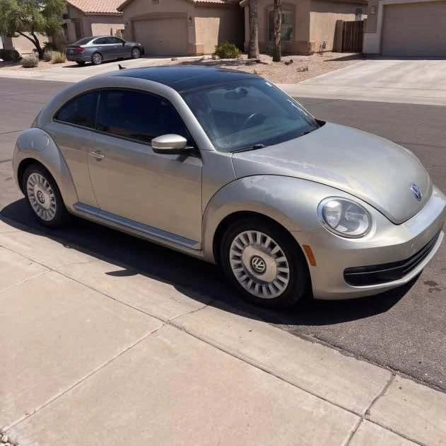 2014 Volkswagen A5 Beetle - Image 3 of 4