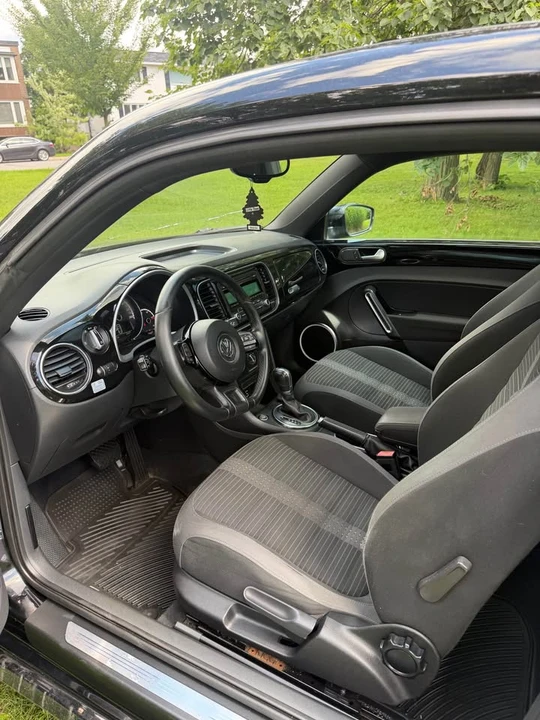 2014 Volkswagen A5 Beetle - Image 10 of 14