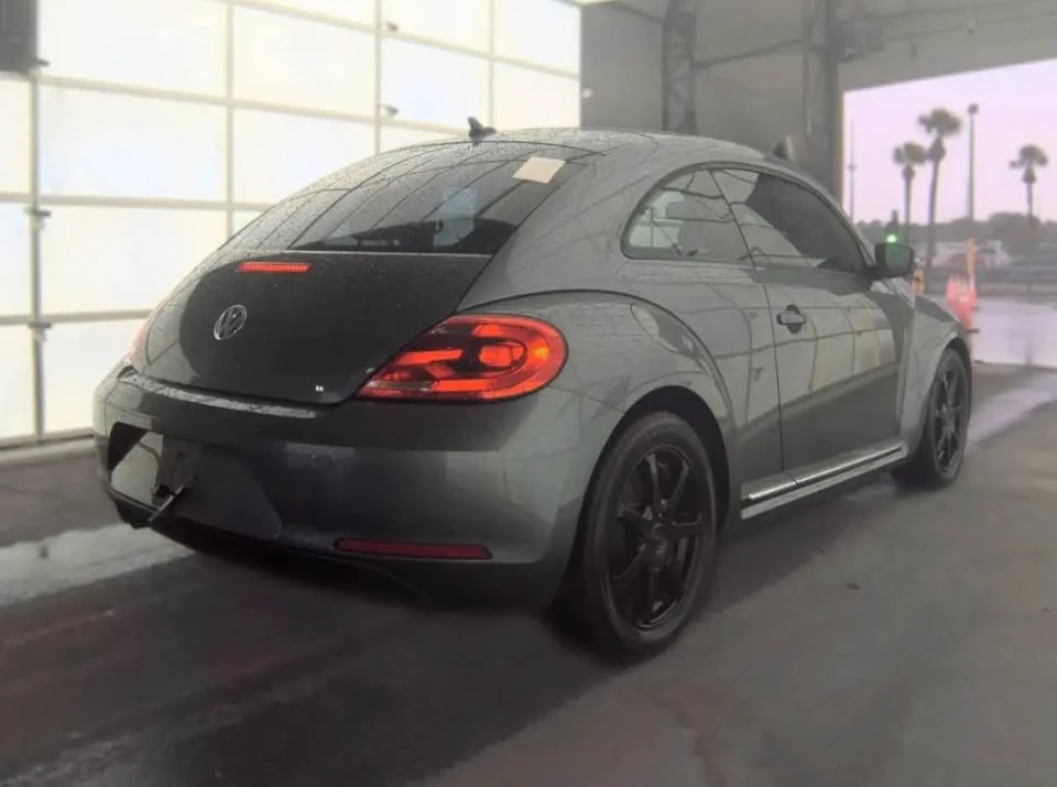 2014 Volkswagen A5 Beetle - Image 3 of 8