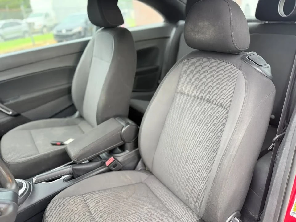 2014 Volkswagen A5 Beetle - Image 11 of 15