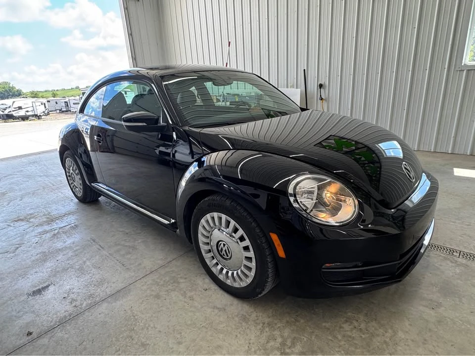 2014 Volkswagen A5 Beetle - Image 3 of 16