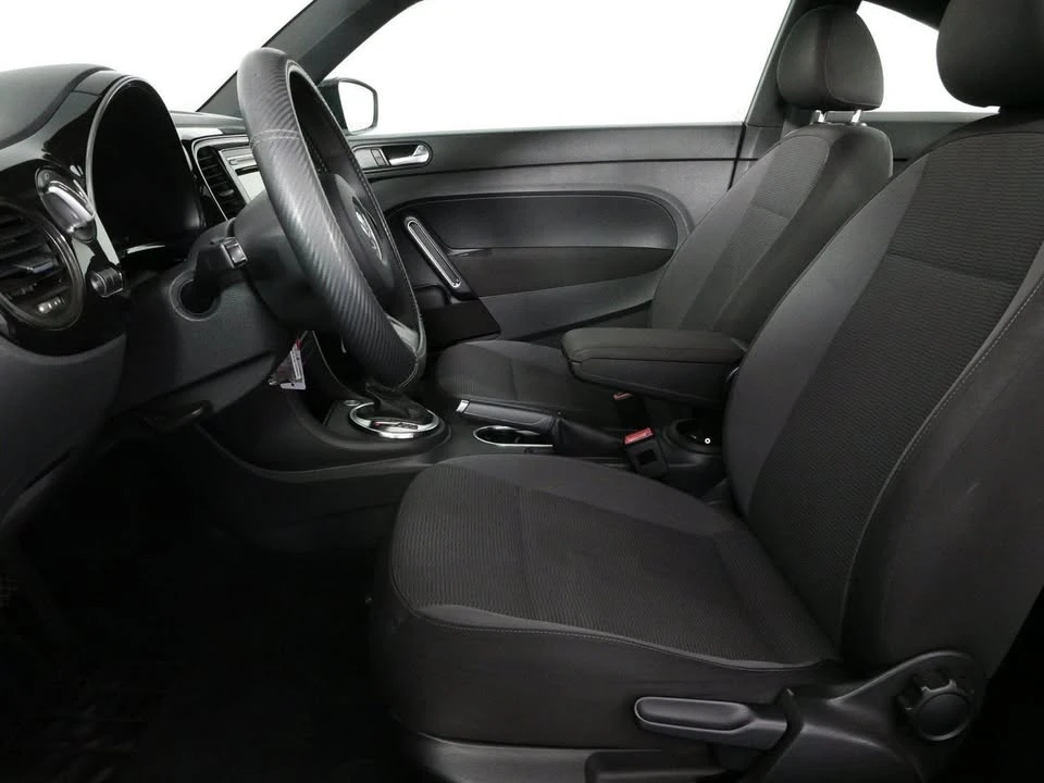 2014 Volkswagen A5 Beetle - Image 10 of 17