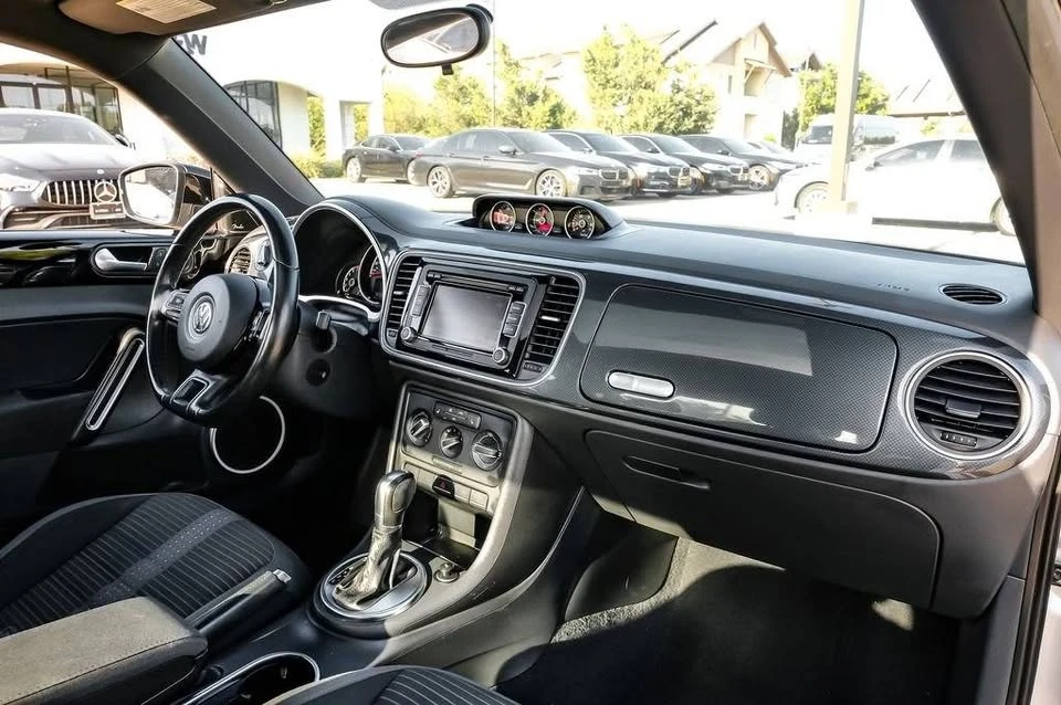2014 Volkswagen A5 Beetle - Image 10 of 20