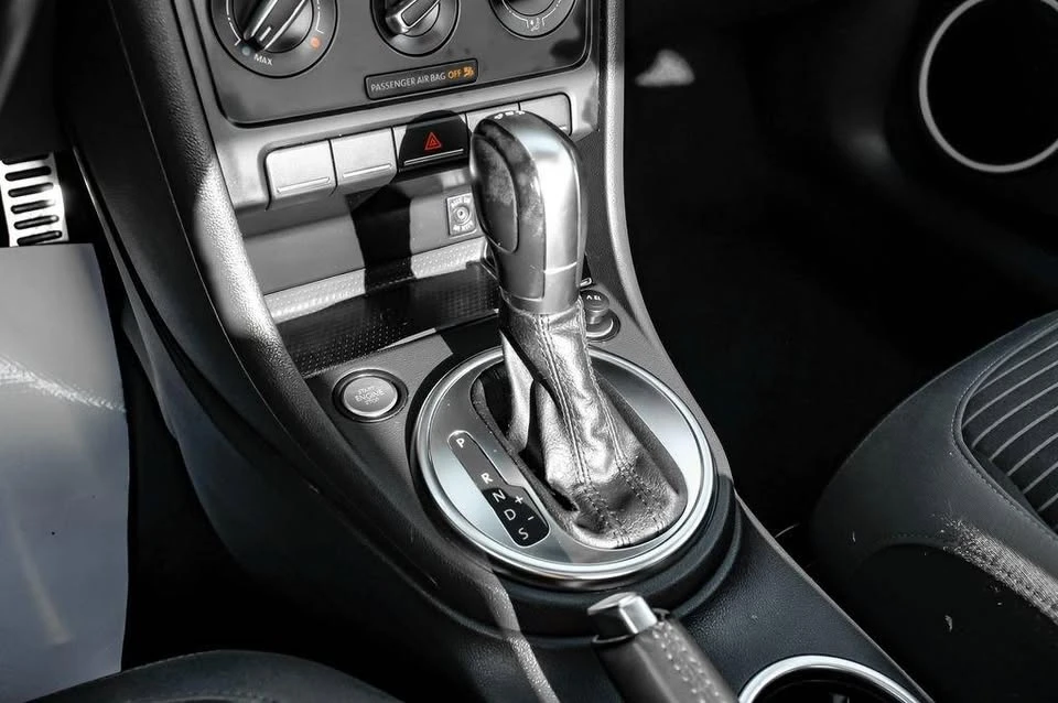 2014 Volkswagen A5 Beetle - Image 18 of 20