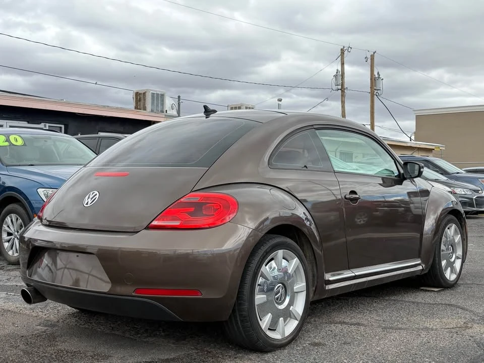 2014 Volkswagen A5 Beetle - Image 4 of 9