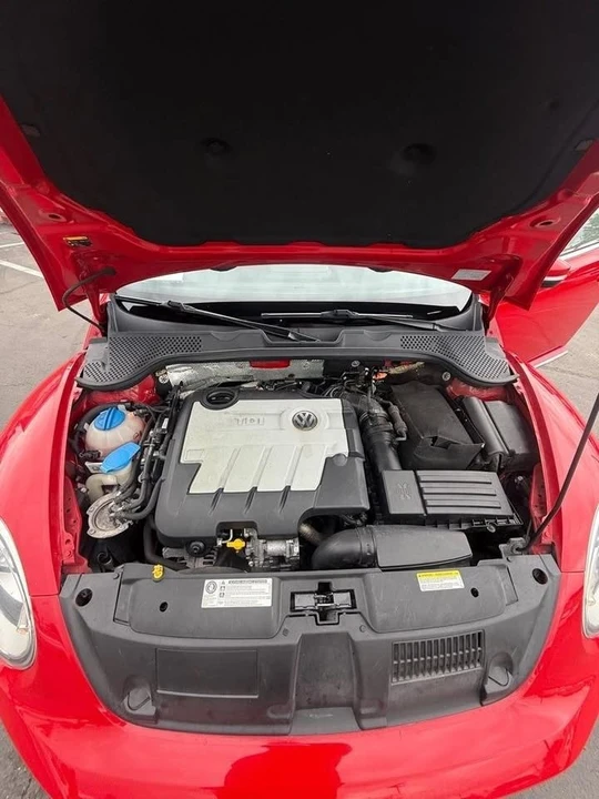 2014 Volkswagen A5 Beetle - Image 9 of 13