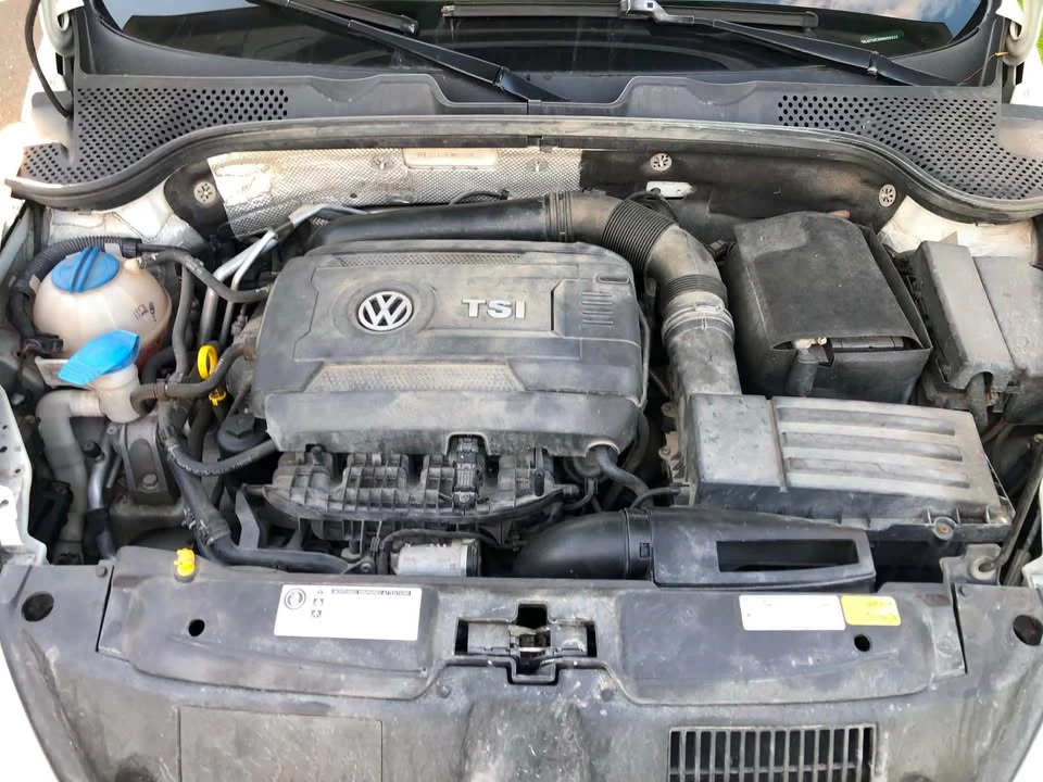 2014 Volkswagen A5 Beetle - Image 5 of 10