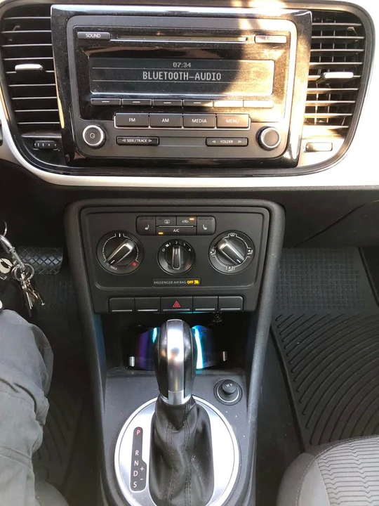2014 Volkswagen A5 Beetle - Image 8 of 10