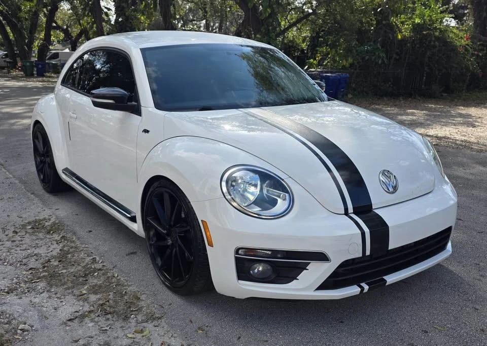 2014 Volkswagen A5 Beetle - Image 4 of 9