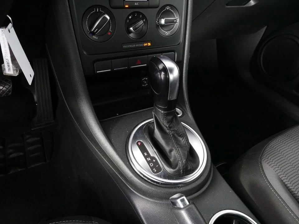 2014 Volkswagen A5 Beetle - Image 15 of 17