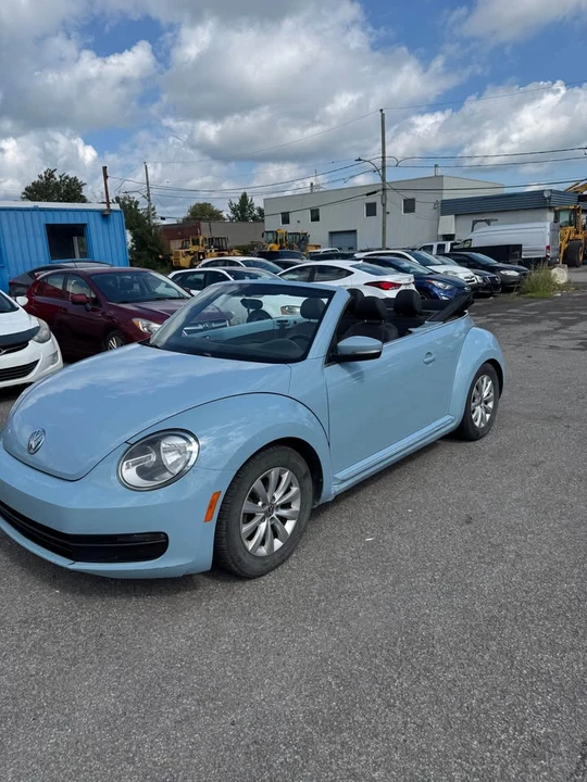 2014 Volkswagen A5 Beetle - Image 2 of 10