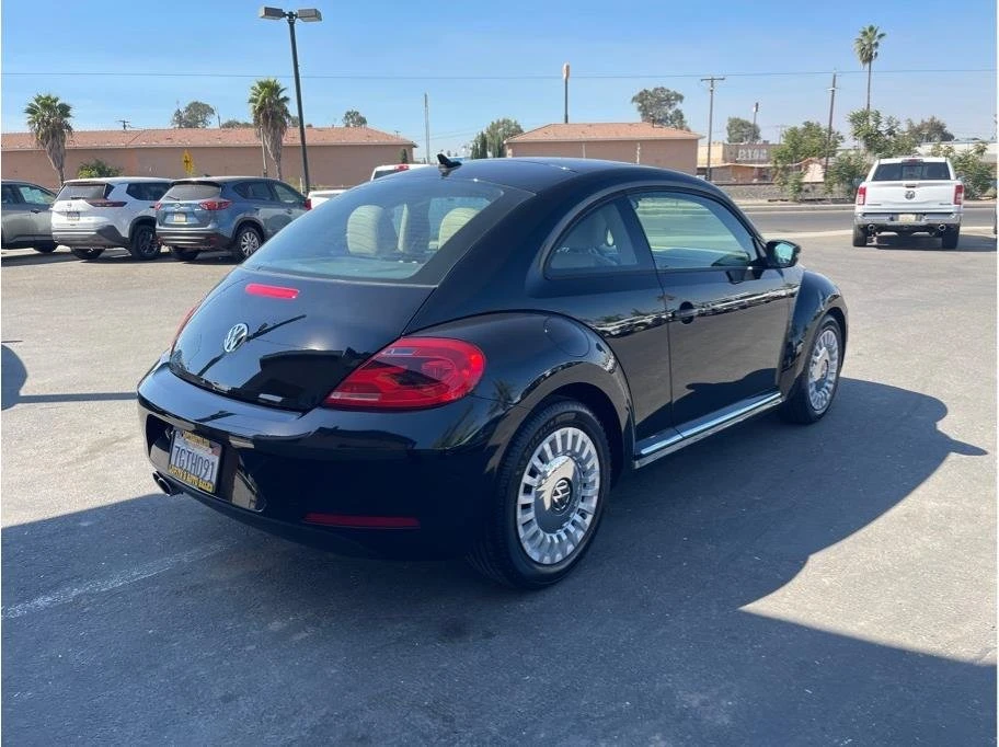 2014 Volkswagen A5 Beetle - Image 5 of 20