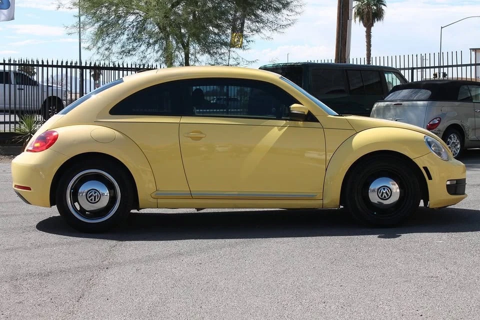 2014 Volkswagen A5 Beetle - Image 10 of 20
