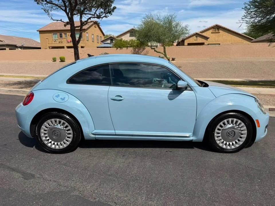 2014 Volkswagen A5 Beetle - Image 3 of 11