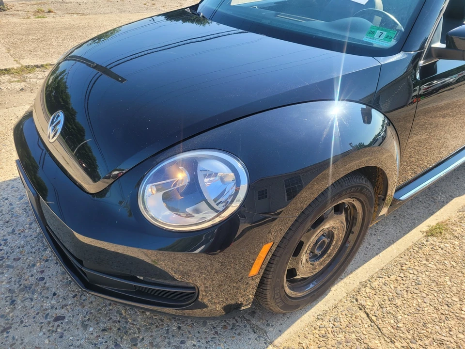 2014 Volkswagen A5 Beetle - Image 9 of 21