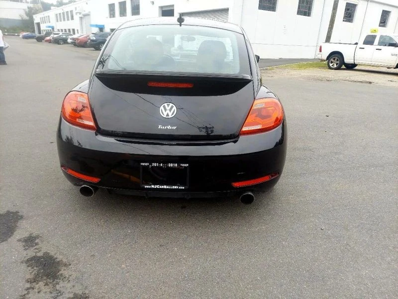 2014 Volkswagen A5 Beetle - Image 4 of 12