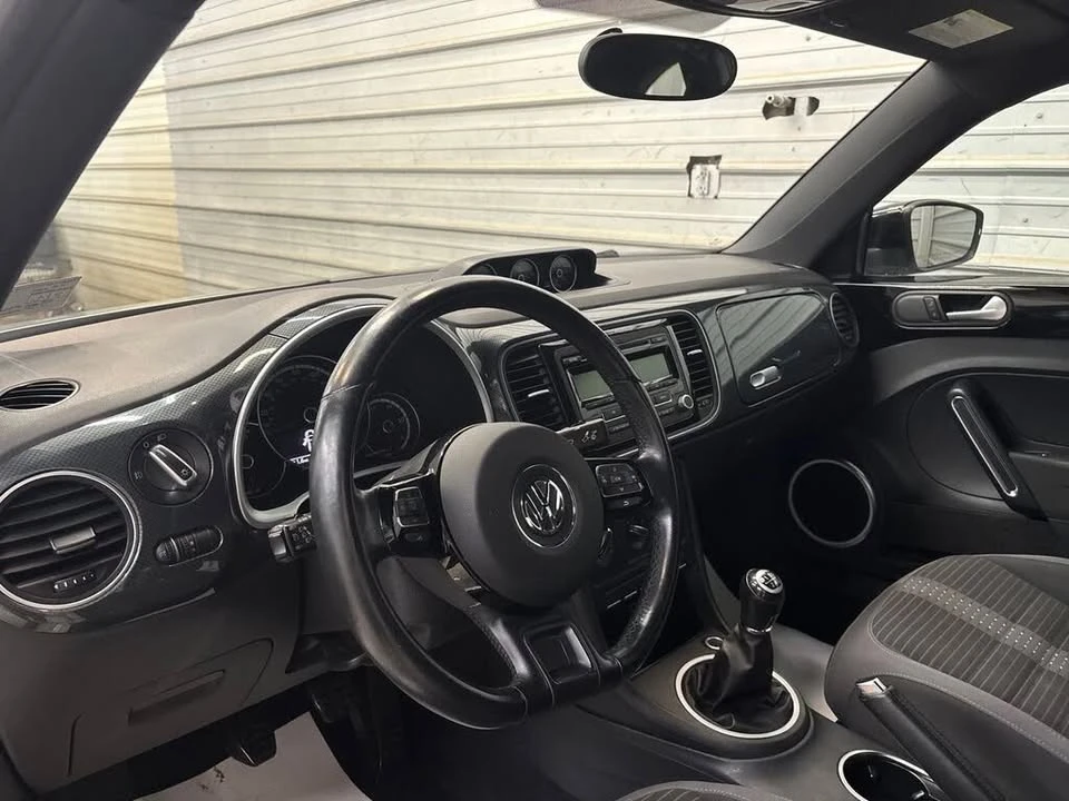 2014 Volkswagen A5 Beetle - Image 10 of 20