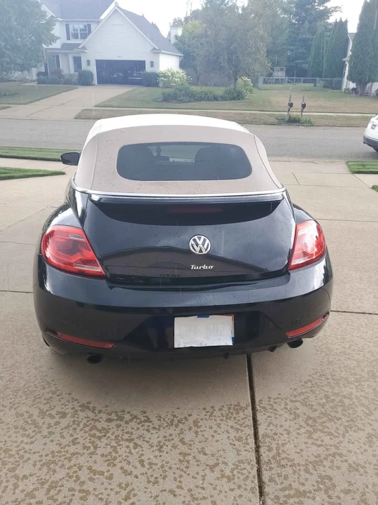 2014 Volkswagen A5 Beetle - Image 2 of 7