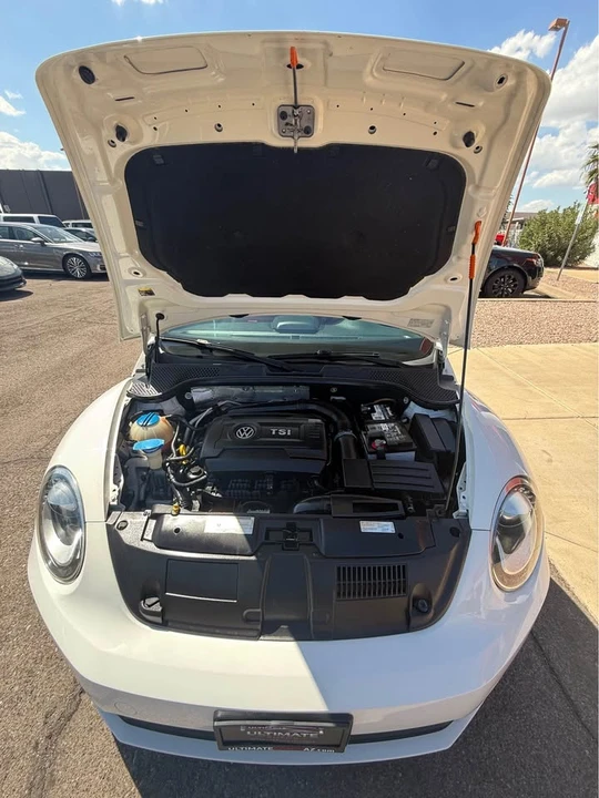 2014 Volkswagen A5 Beetle - Image 4 of 11